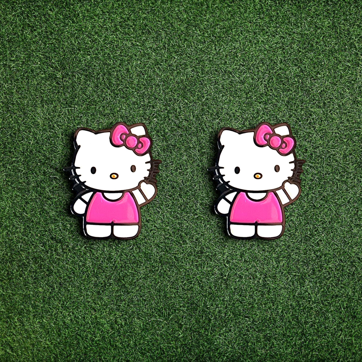 Golf Ball Marker & Hat Clip Set - Hello Kitty | Complete in Gift Tin